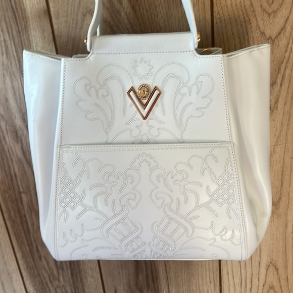 Valentino Hand bag - Picture 2 of 4